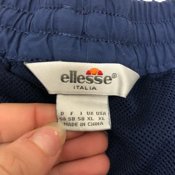 Ellesse Men's Navy Swim Trunks Size XL - Picture 2 of 7